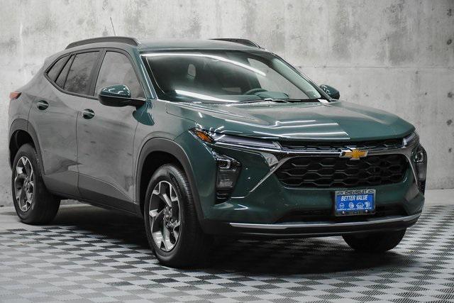 new 2025 Chevrolet Trax car, priced at $24,985