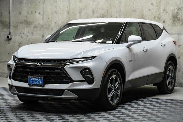 new 2025 Chevrolet Blazer car, priced at $38,620