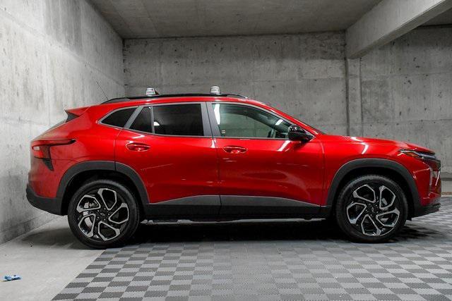 new 2025 Chevrolet Trax car, priced at $27,510