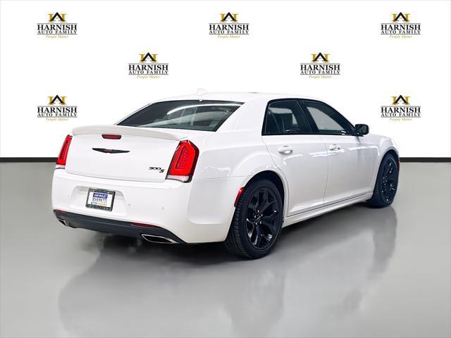 used 2022 Chrysler 300 car, priced at $27,691