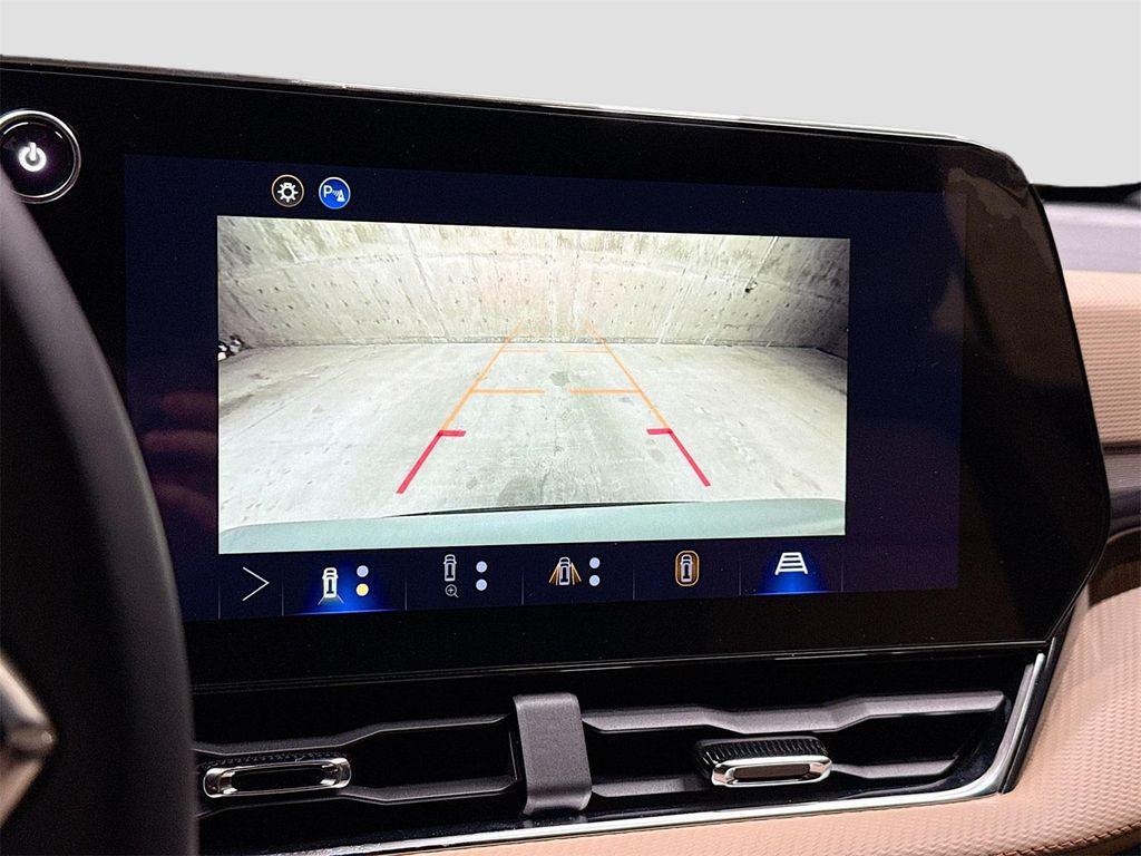 new 2026 Chevrolet Equinox car, priced at $36,290