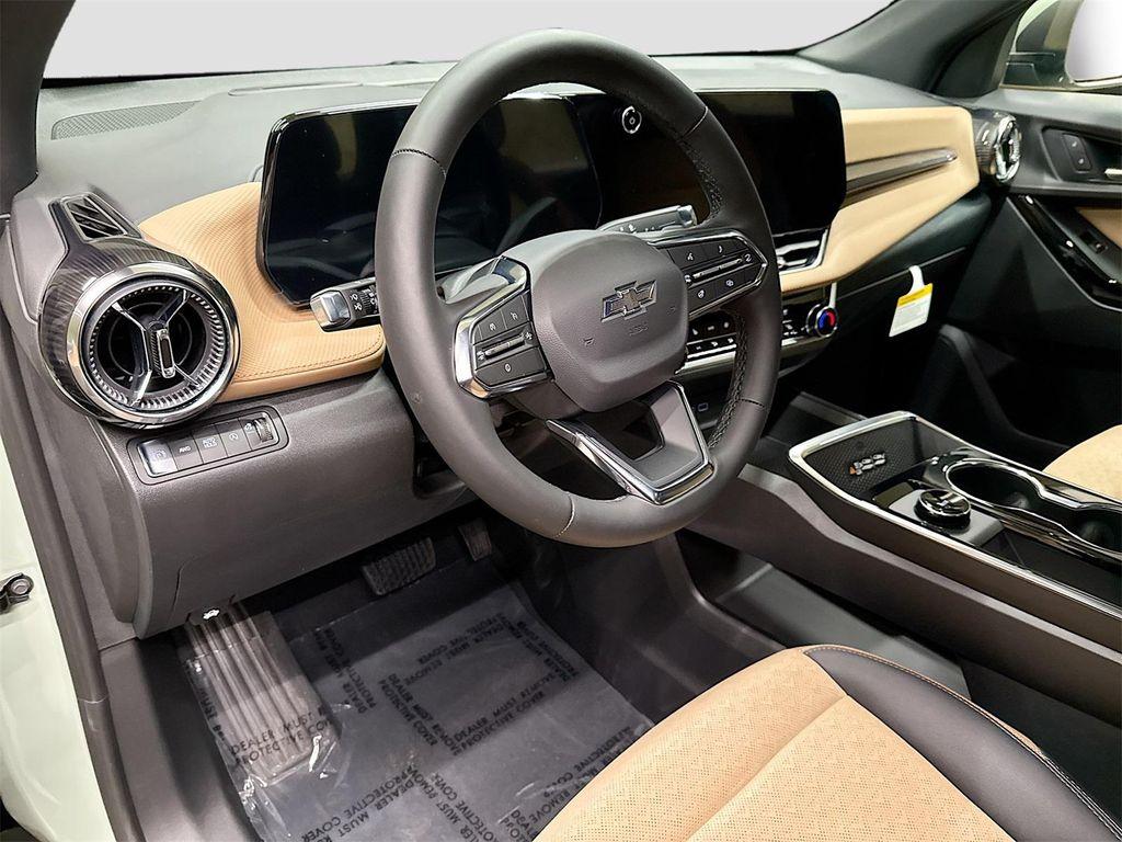 new 2026 Chevrolet Equinox car, priced at $36,290