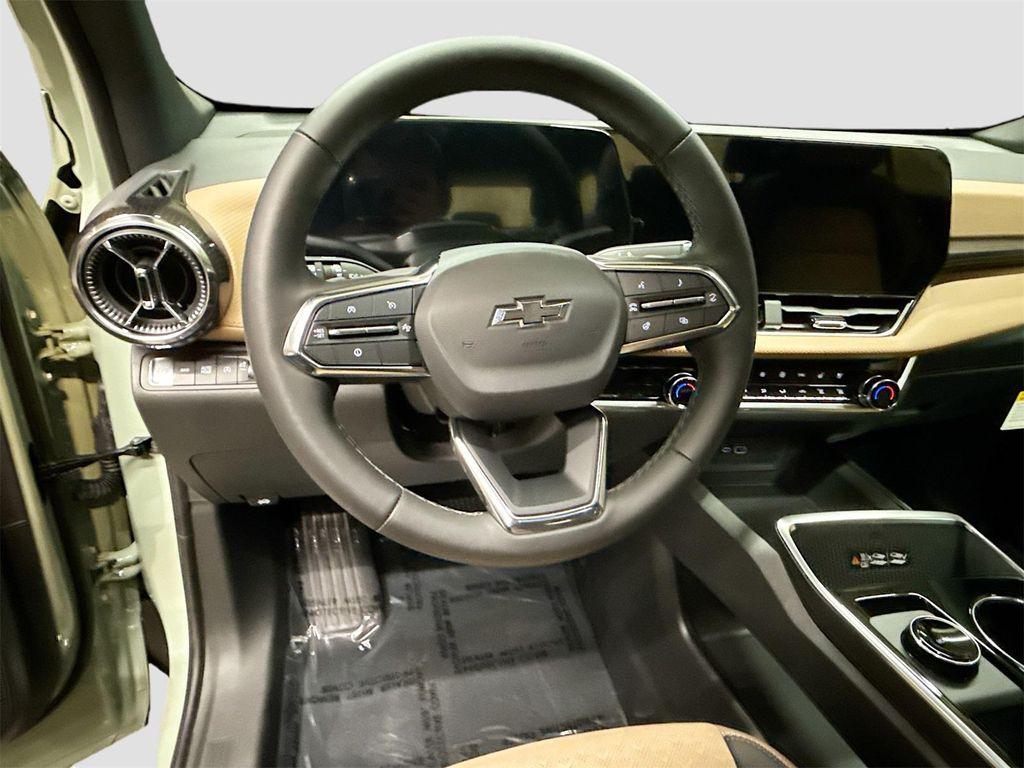 new 2026 Chevrolet Equinox car, priced at $36,290