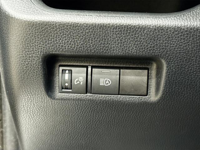 used 2020 Toyota RAV4 car, priced at $22,291