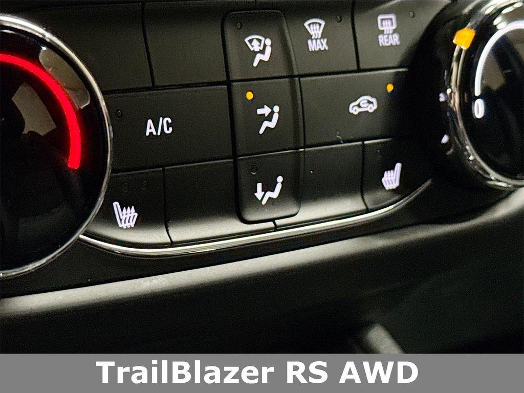 used 2023 Chevrolet TrailBlazer car, priced at $22,988