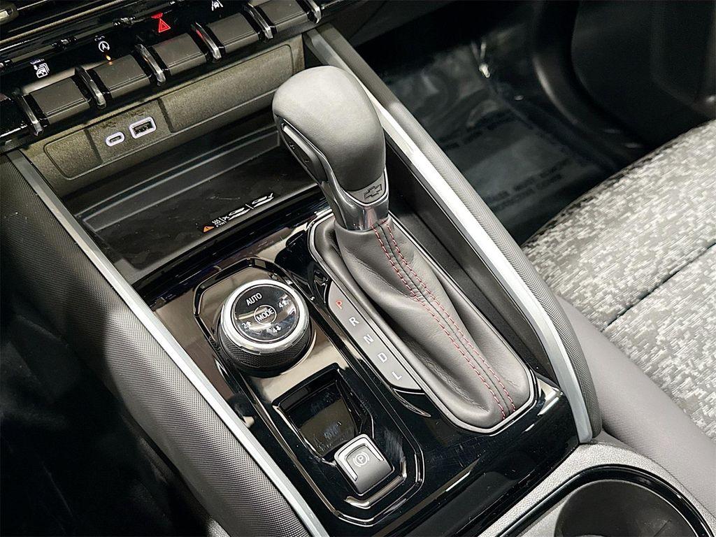 new 2025 Chevrolet Colorado car, priced at $53,315