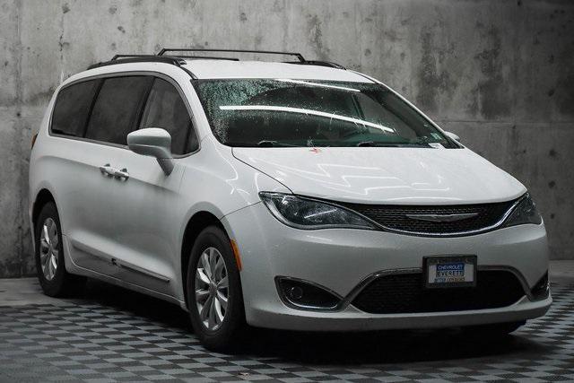 used 2017 Chrysler Pacifica car, priced at $17,991