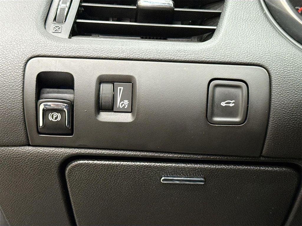 used 2018 Chevrolet Impala car, priced at $13,384