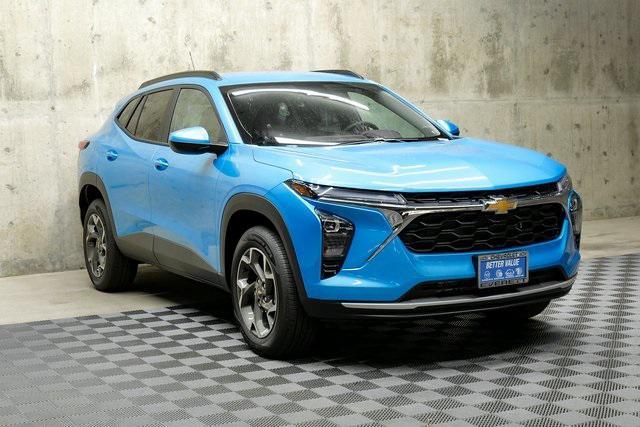 new 2025 Chevrolet Trax car, priced at $25,150