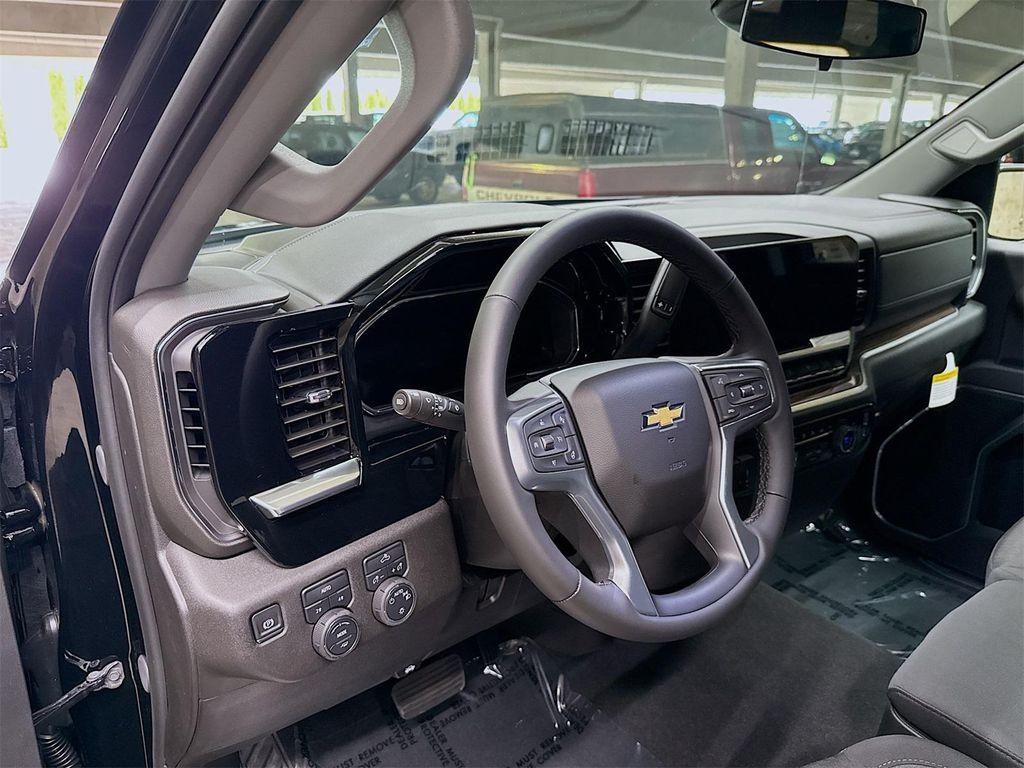 new 2026 Chevrolet Silverado 1500 car, priced at $47,995