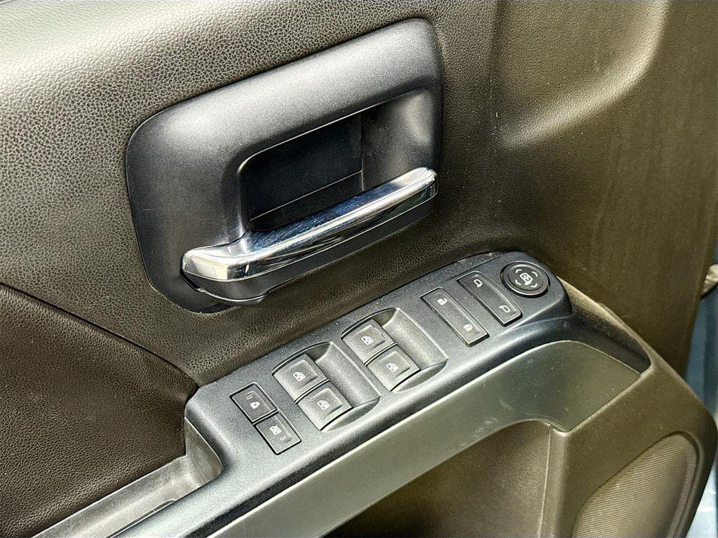 used 2014 Chevrolet Silverado 1500 car, priced at $17,581