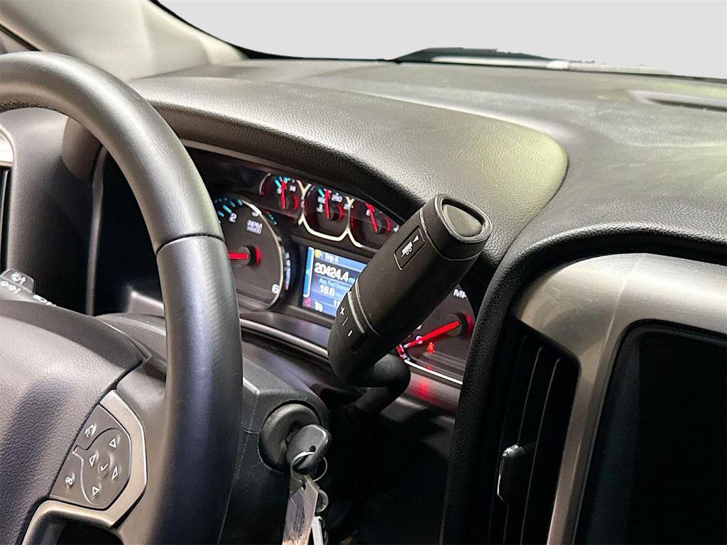 used 2014 Chevrolet Silverado 1500 car, priced at $17,581