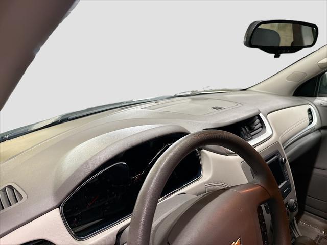 used 2017 Chevrolet Traverse car, priced at $15,891