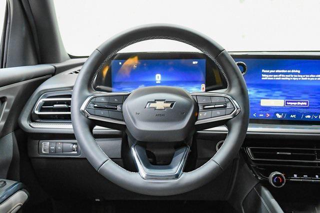 new 2025 Chevrolet Traverse car, priced at $41,995