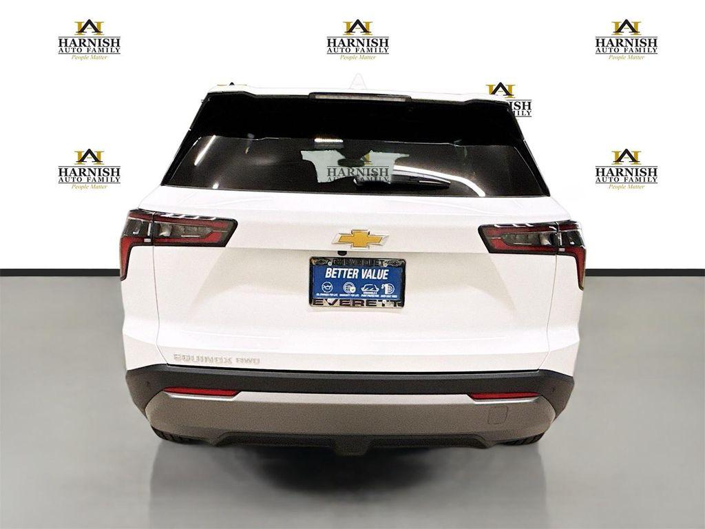 new 2026 Chevrolet Equinox car, priced at $32,189