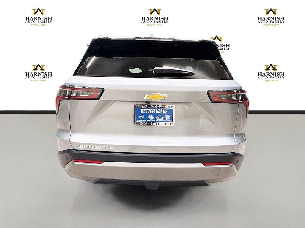 new 2025 Chevrolet Equinox car, priced at $33,490