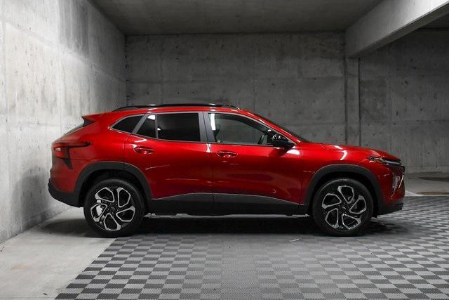 new 2025 Chevrolet Trax car, priced at $27,085