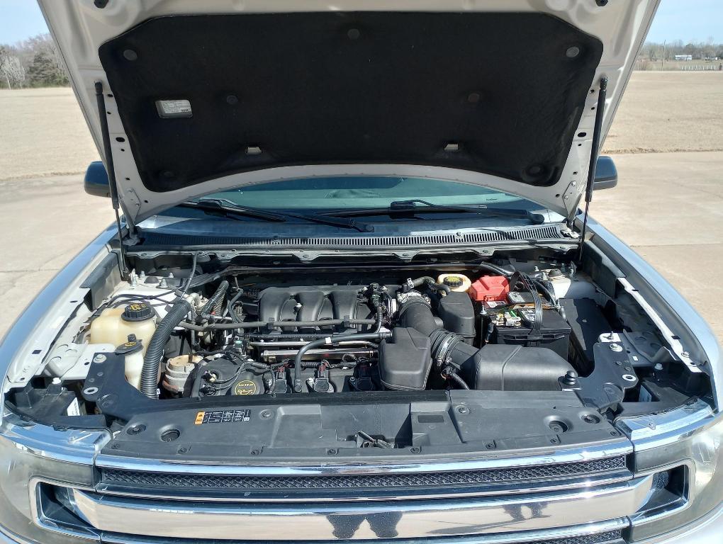 used 2014 Ford Flex car, priced at $5,900