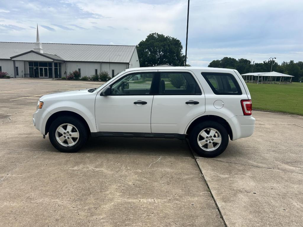 used 2011 Ford Escape car, priced at $6,900