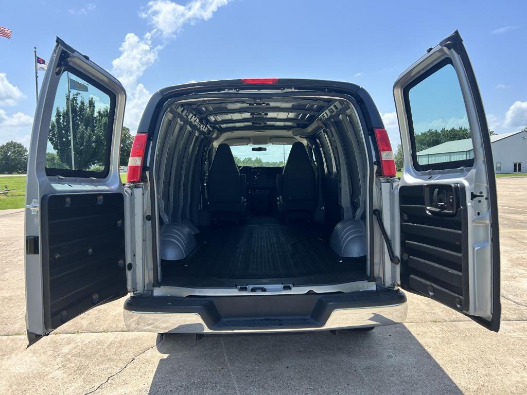 used 2016 GMC Savana 3500 car, priced at $24,900