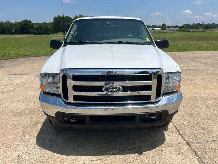 used 2000 Ford Excursion car, priced at $13,500