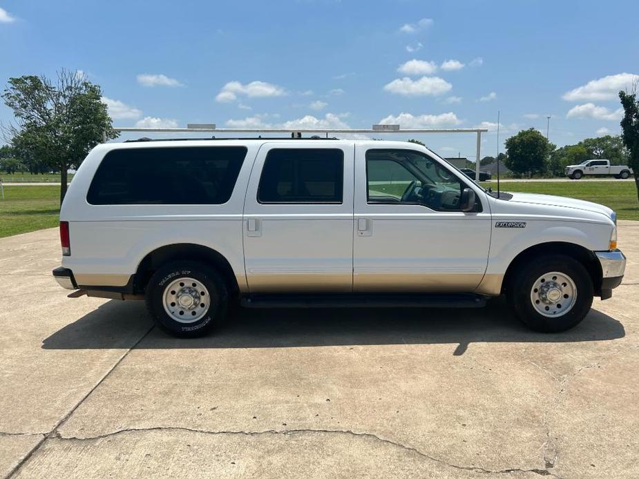 used 2000 Ford Excursion car, priced at $13,500