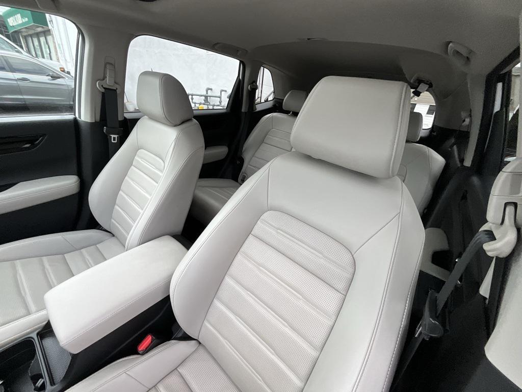 used 2024 Honda CR-V car, priced at $31,985