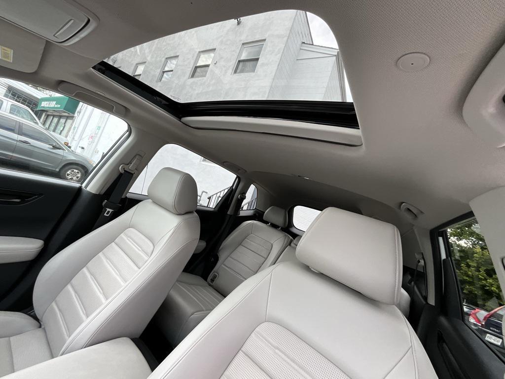 used 2024 Honda CR-V car, priced at $31,985