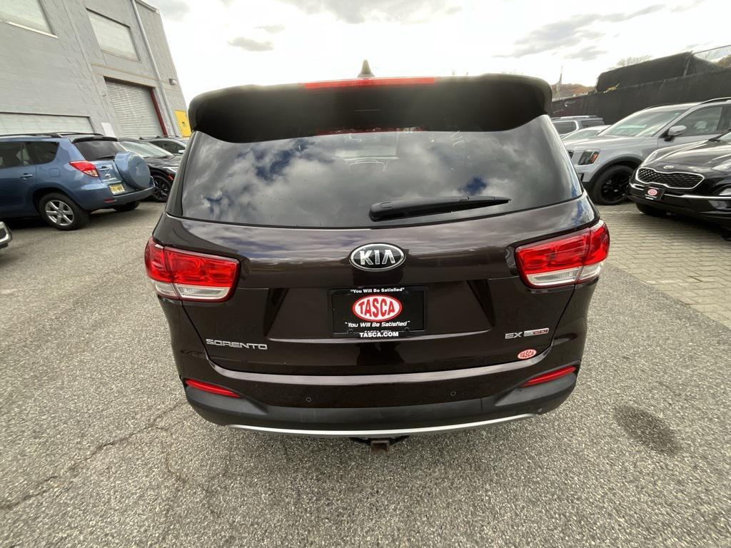 used 2016 Kia Sorento car, priced at $11,111