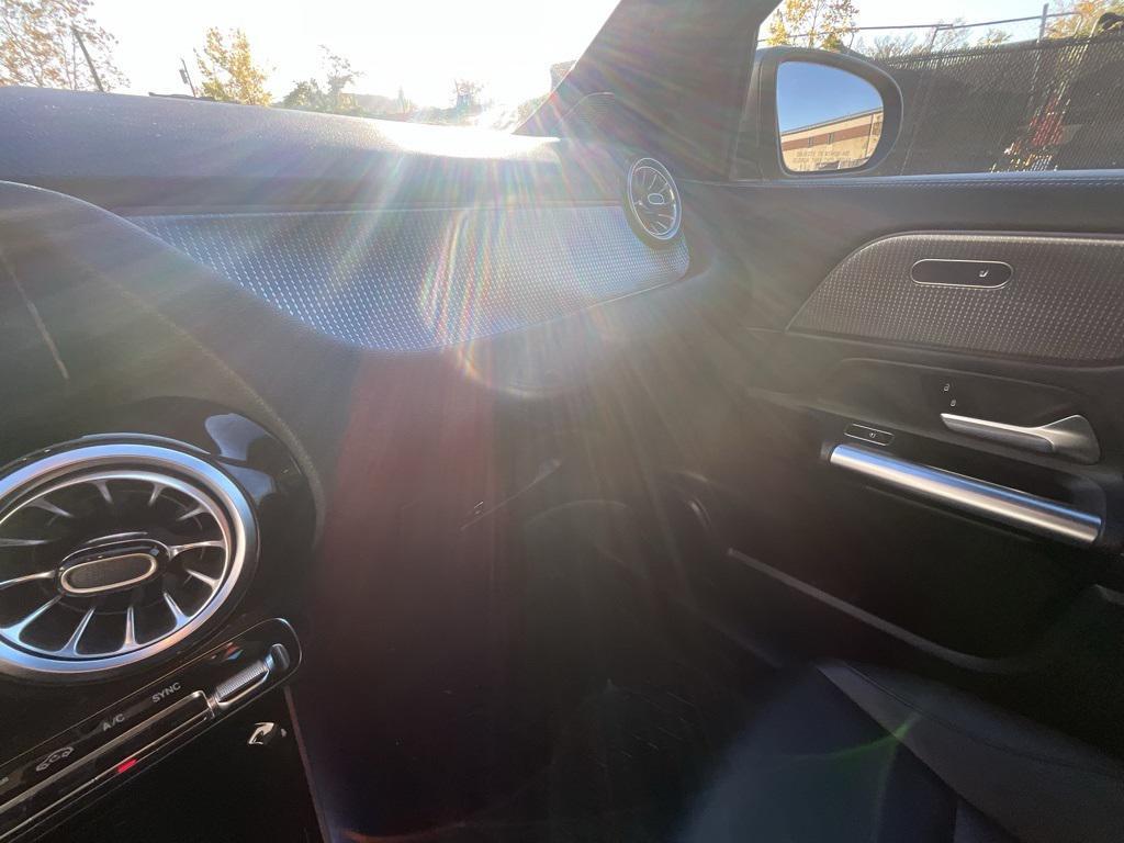 used 2022 Mercedes-Benz GLA 250 car, priced at $25,999