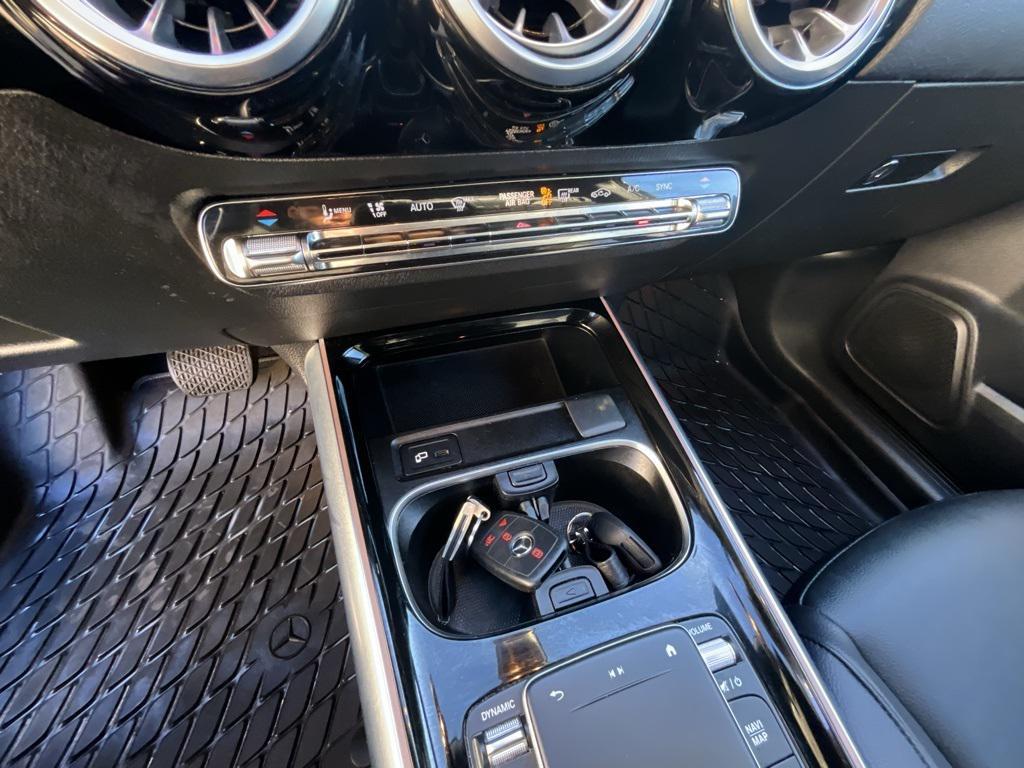 used 2022 Mercedes-Benz GLA 250 car, priced at $25,999