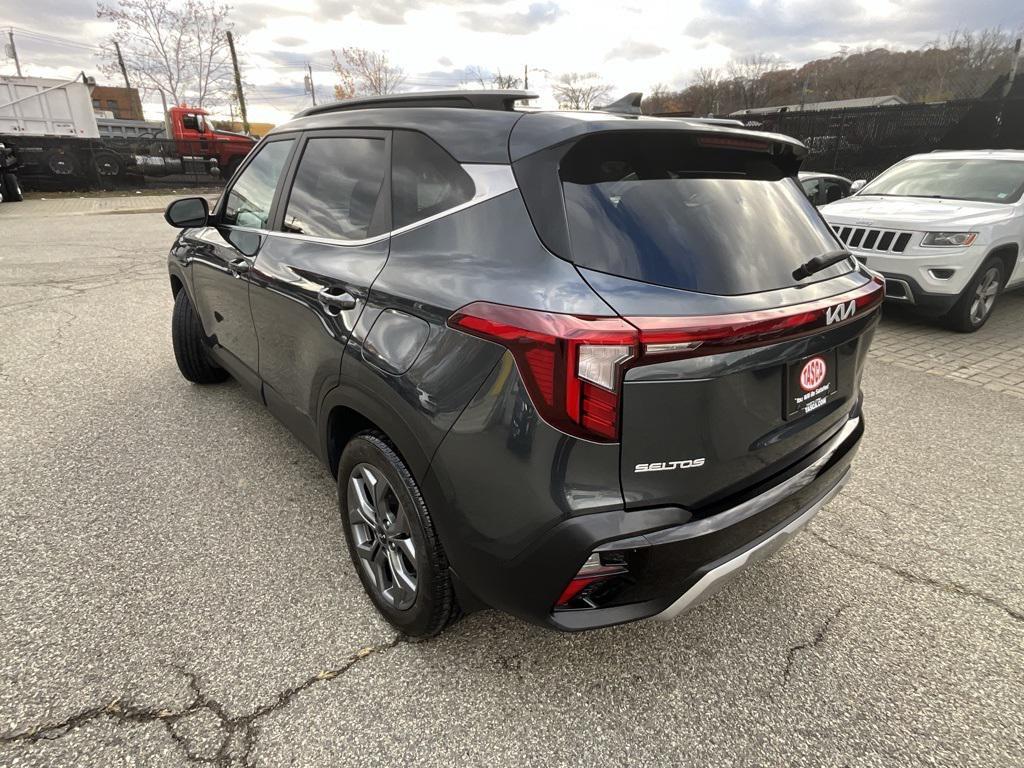 used 2024 Kia Seltos car, priced at $23,979