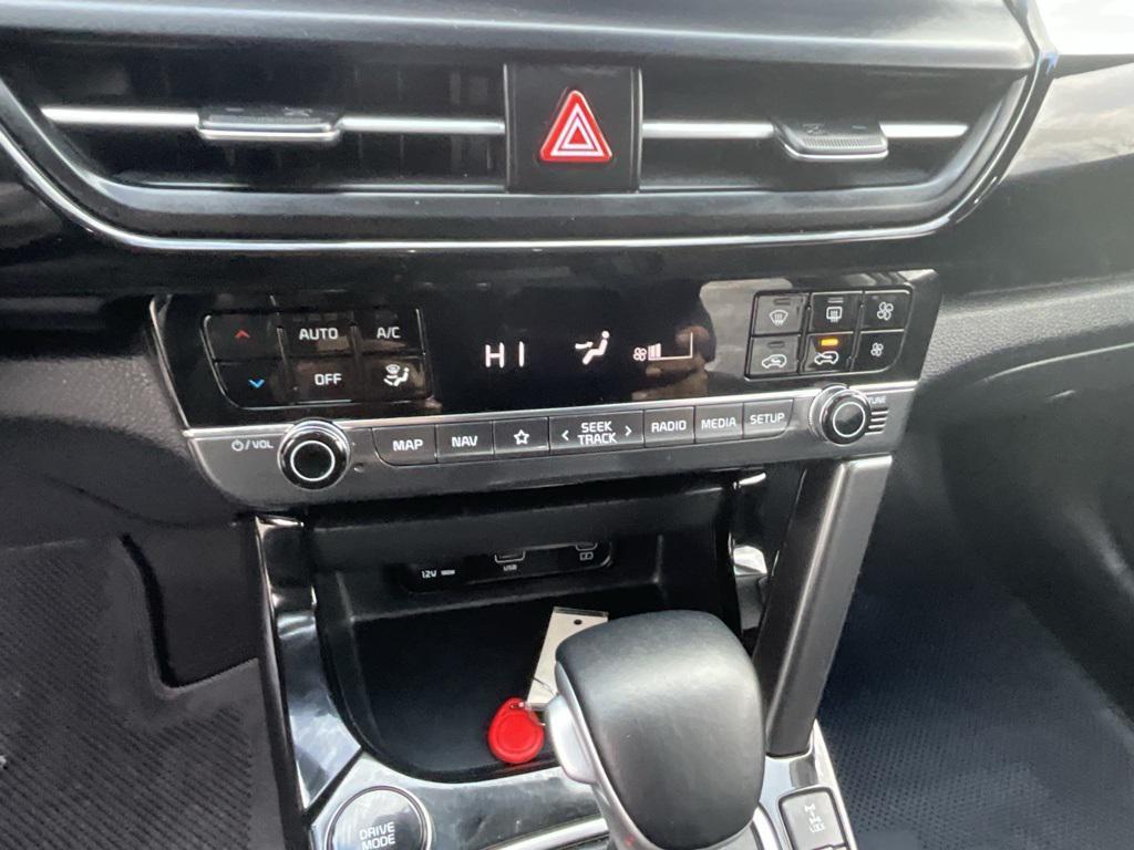 used 2024 Kia Seltos car, priced at $23,979