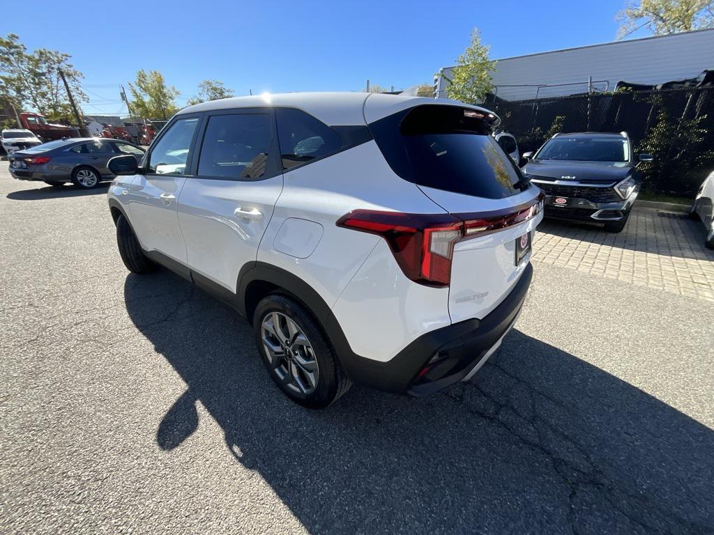 used 2025 Kia Seltos car, priced at $24,989