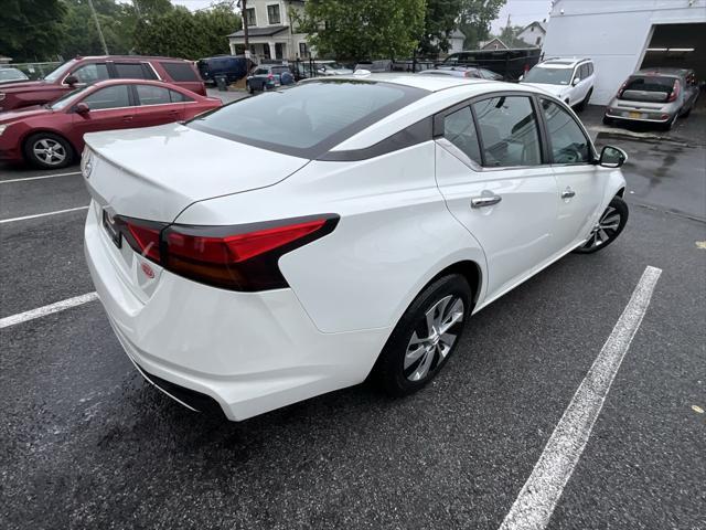 used 2019 Nissan Altima car, priced at $11,777