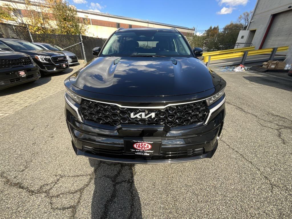 used 2023 Kia Sorento Hybrid car, priced at $26,999