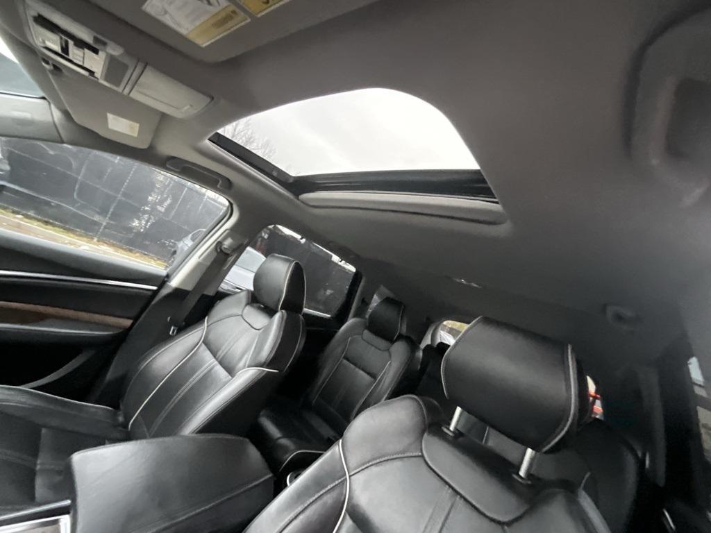 used 2019 Acura MDX car, priced at $22,988