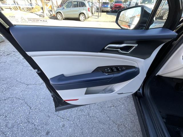 used 2023 Kia Sportage Hybrid car, priced at $29,025