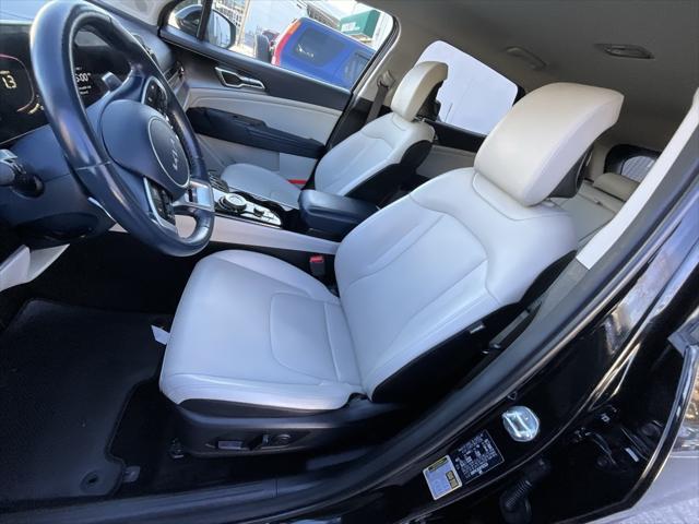 used 2023 Kia Sportage Hybrid car, priced at $29,025