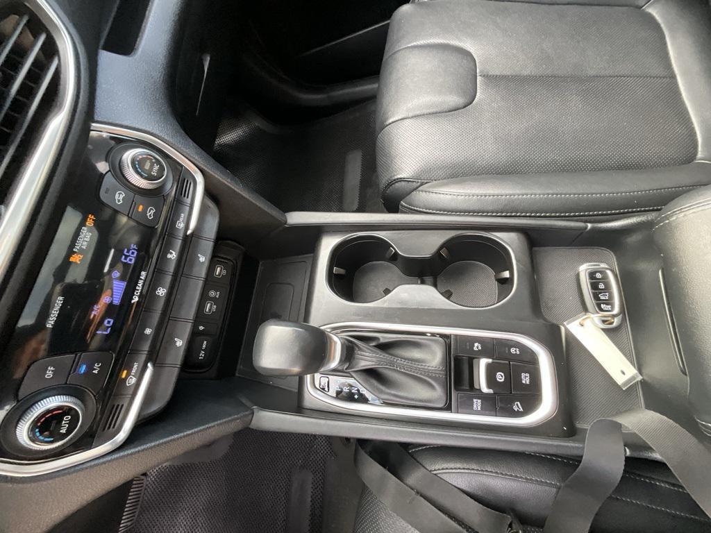 used 2020 Hyundai Santa Fe car, priced at $19,999