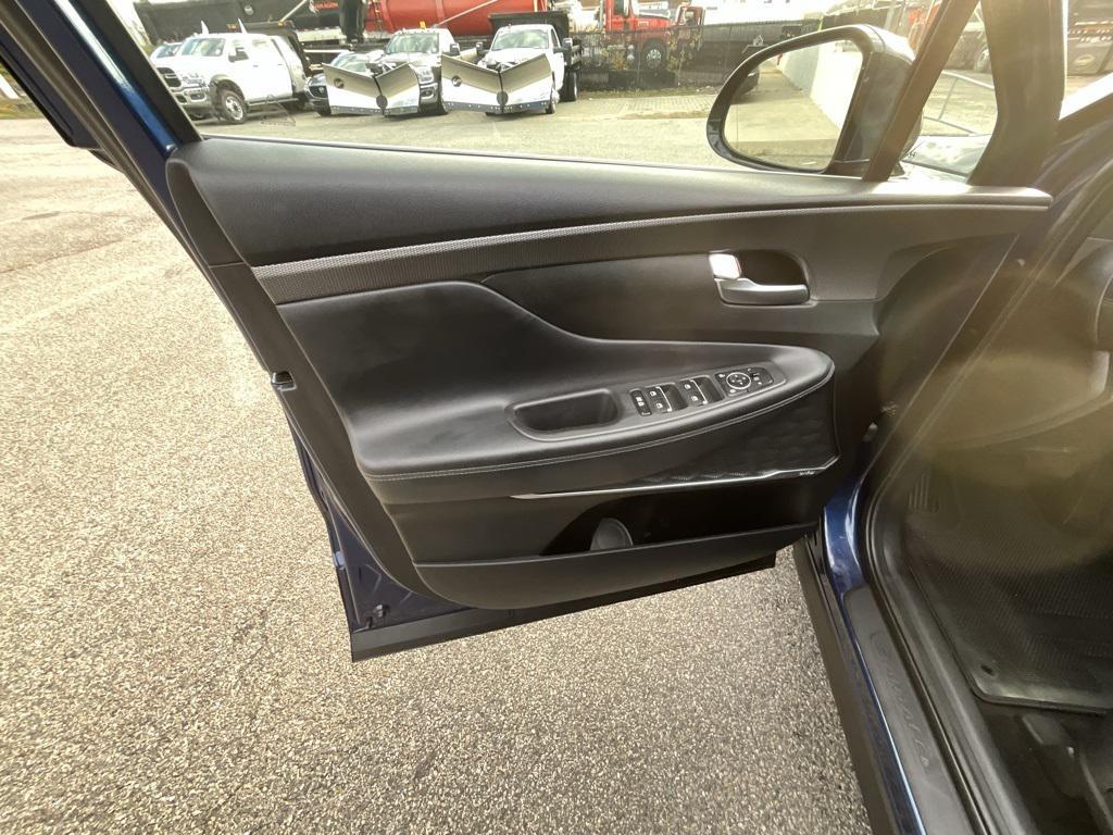 used 2020 Hyundai Santa Fe car, priced at $19,999