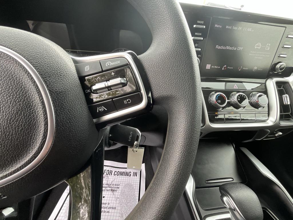 used 2023 Kia Sorento car, priced at $24,999