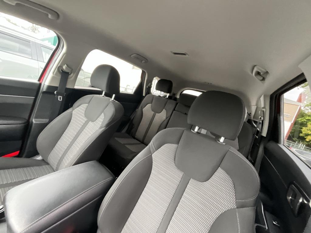 used 2023 Kia Sorento car, priced at $24,999