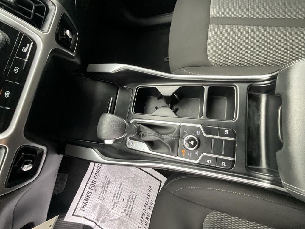 used 2023 Kia Sorento car, priced at $24,999