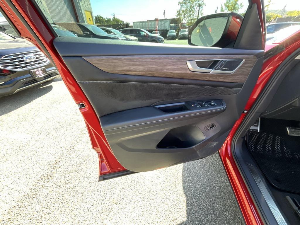 used 2024 Volkswagen Atlas car, priced at $42,888