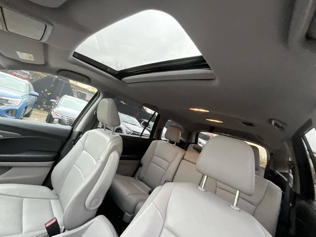 used 2017 Honda Pilot car, priced at $20,999