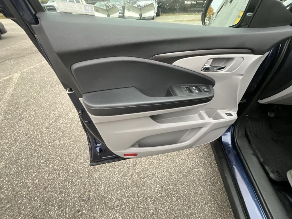 used 2017 Honda Pilot car, priced at $20,999