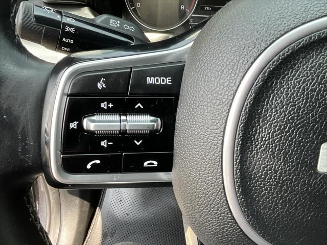 used 2022 Kia Sorento car, priced at $25,999