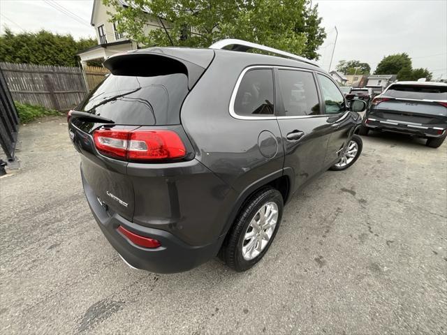used 2015 Jeep Cherokee car, priced at $11,991