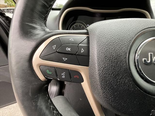 used 2015 Jeep Cherokee car, priced at $11,991